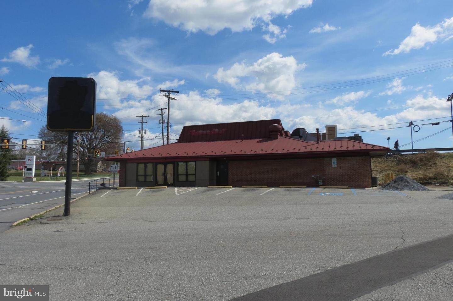 1. Commercial for Sale at 1642 OLD PHILADELPHIA PIKE Lancaster, Pennsylvania 17602 United States