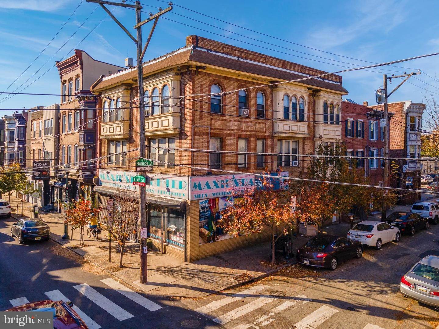 2. Commercial for Sale at 724-26 S 4TH Street Philadelphia, Pennsylvania 19147 United States