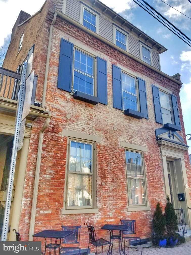 住宅 為 出售 在 5 DELTA Street Mount Joy, 賓夕法尼亞州 17552 美國