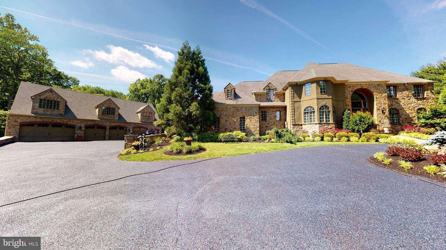 Residential for Sale at 821 BURROWS RUN Road Chadds Ford, Pennsylvania 19317 United States