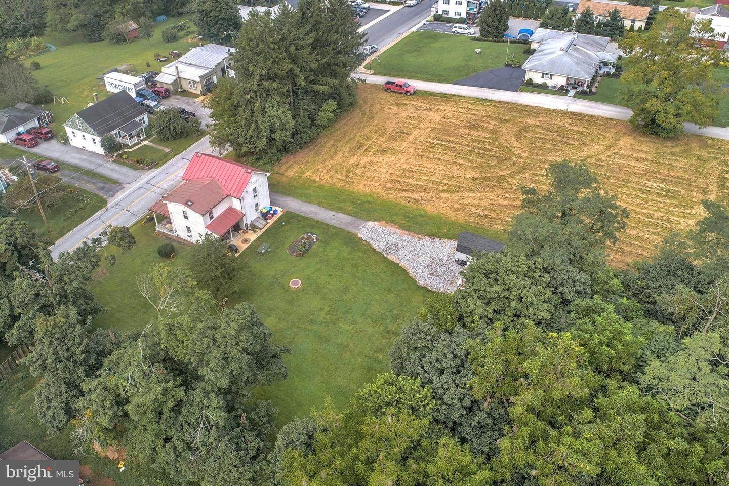 2. Farm for Sale at 320 E EAST FRONT Street Lewisberry, Pennsylvania 17339 United States