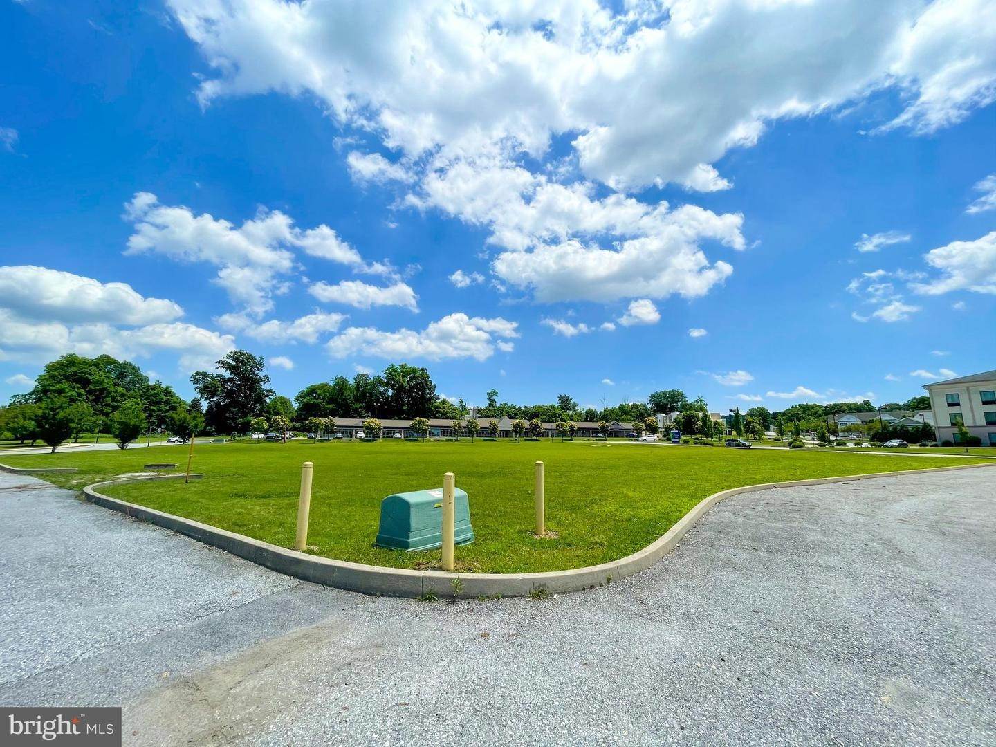 3. Commercial for Sale at CINEMA DR #LOT 11 York, Pennsylvania 17402 United States
