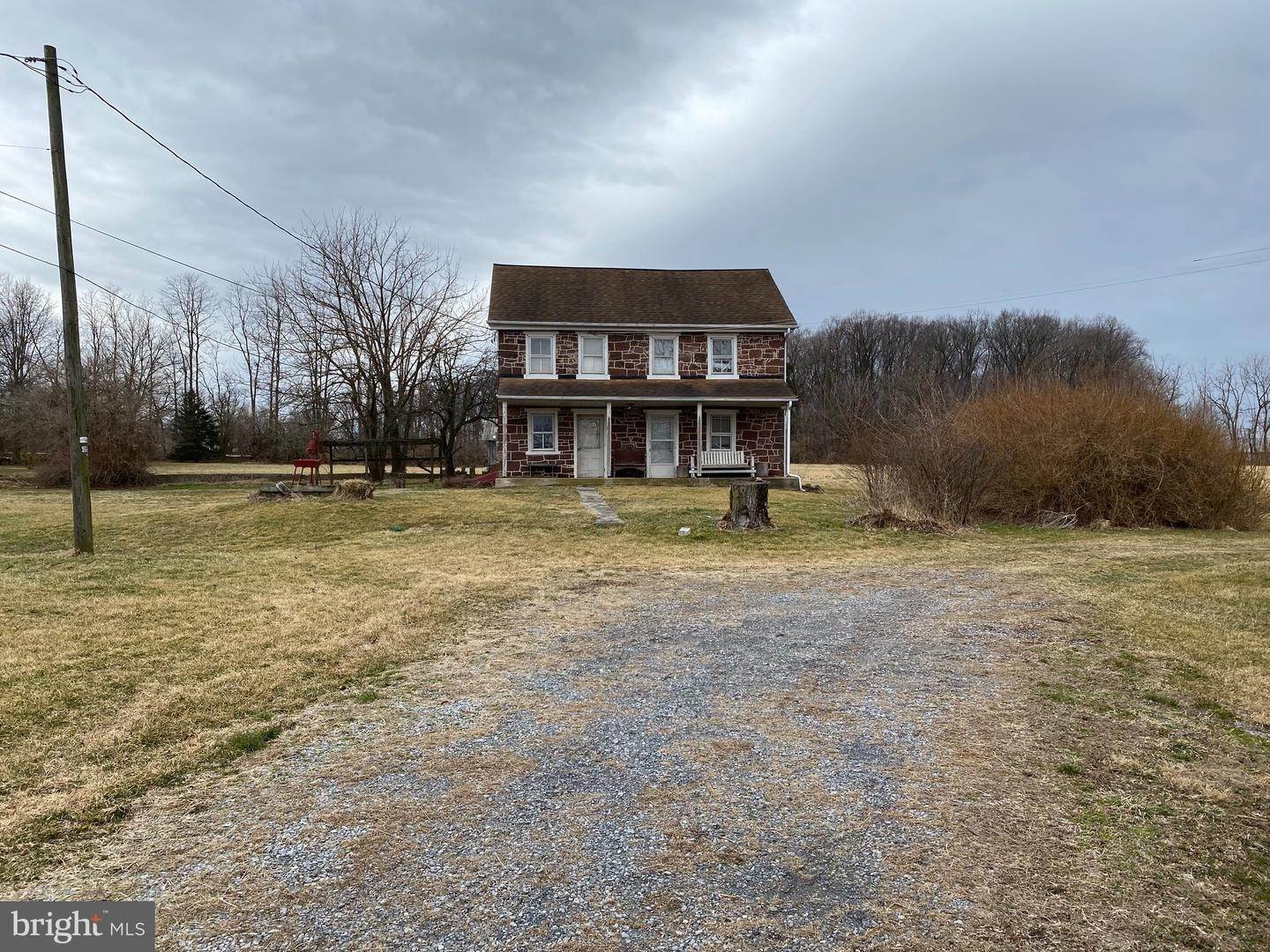 Residencial por un Venta en 2101 KRAMER MILL Road Stevens, Pennsylvania 17578 Estados Unidos