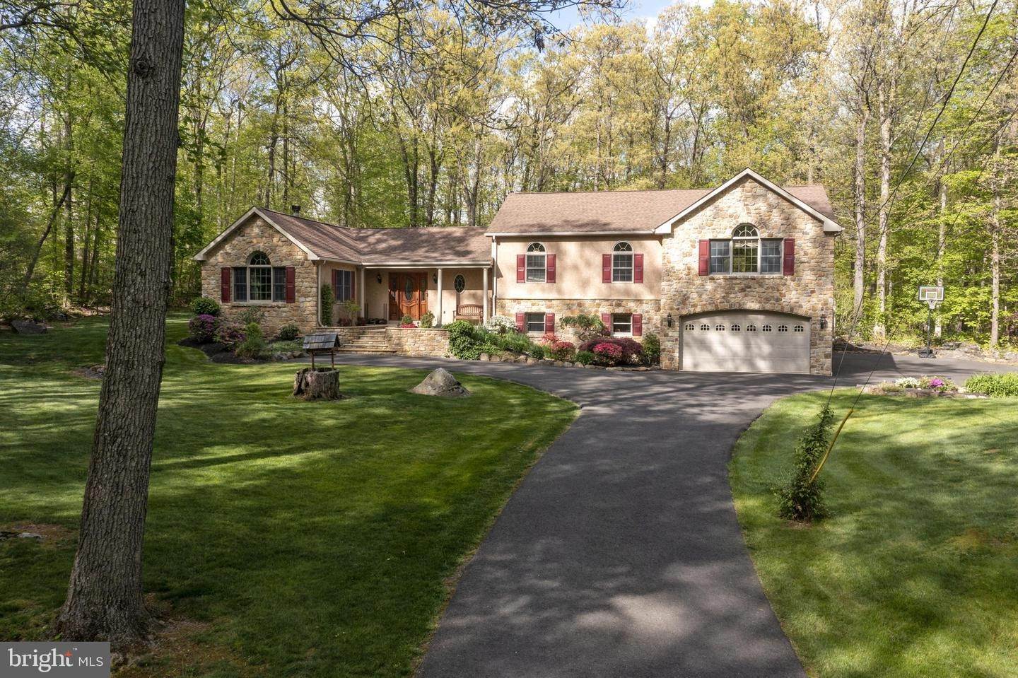 3. Residential for Sale at 5284 CLYMER Road Quakertown, Pennsylvania 18951 United States