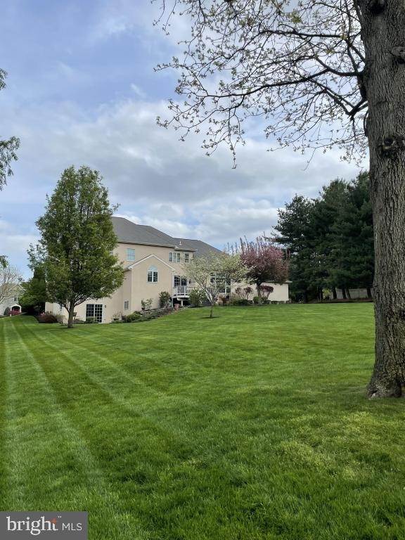 3. Residential for Sale at 2176 JEFFERSON Lane Huntingdon Valley, Pennsylvania 19006 United States
