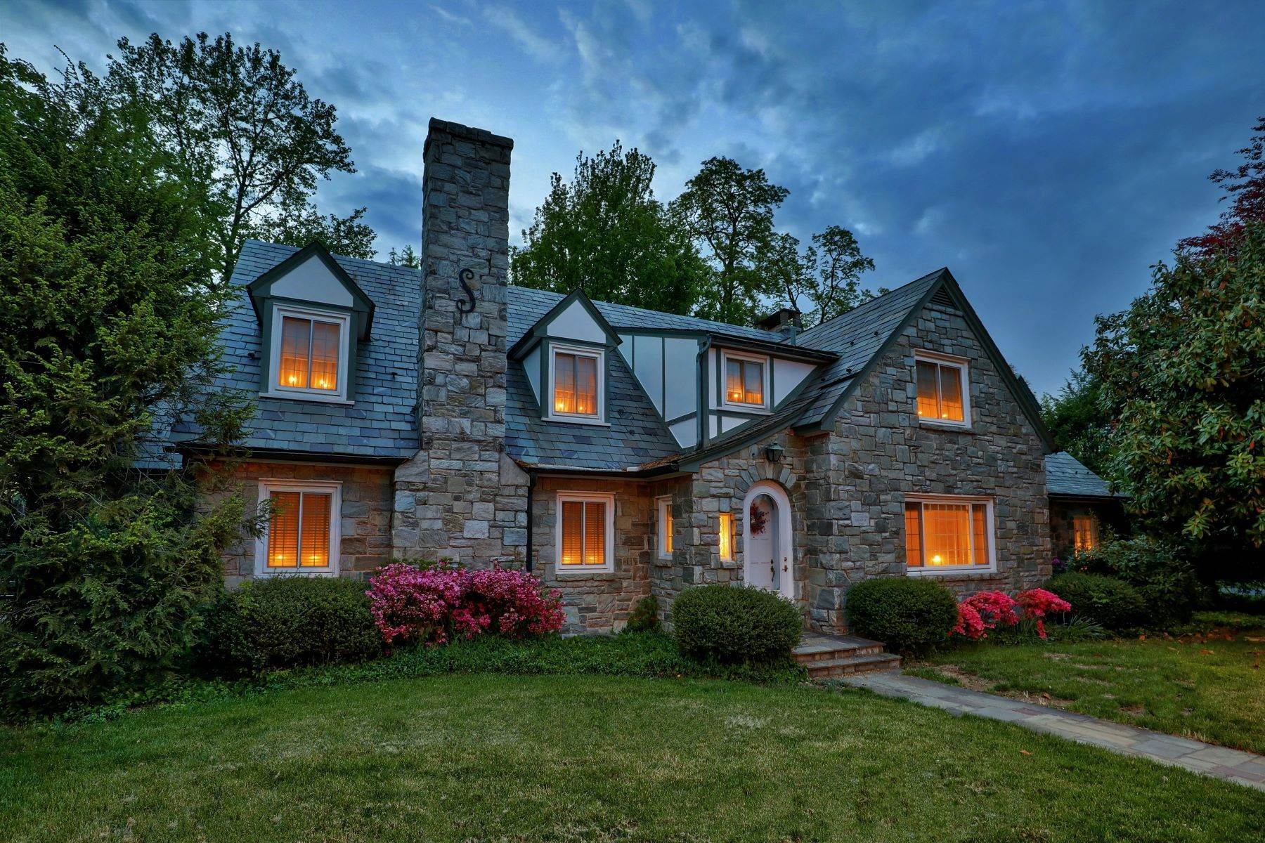 Single Family Homes por un Venta en 98 Highland Ave Ephrata, Pennsylvania 17522 Estados Unidos