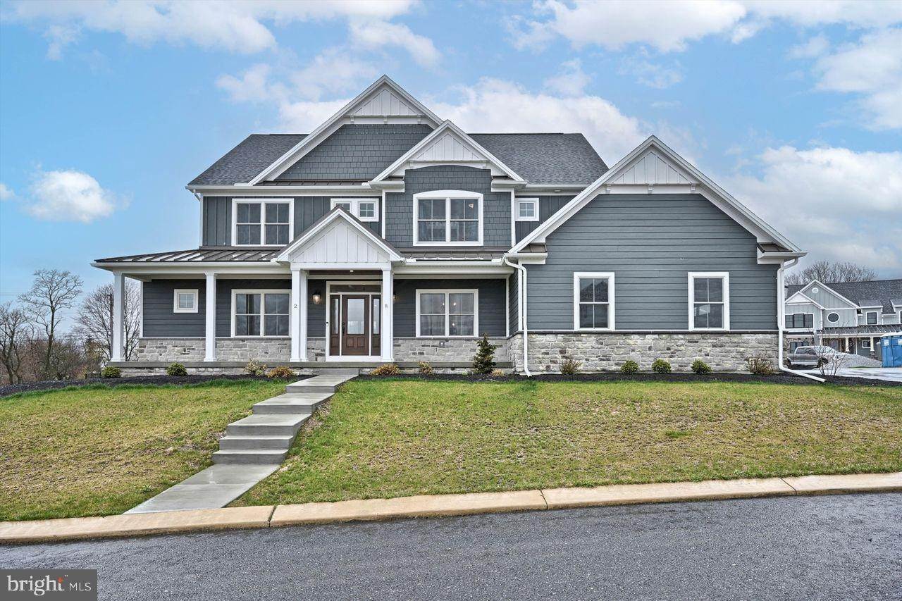 住宅 为 销售 在 2 BLUE MARLIN WAY Mechanicsburg, 宾夕法尼亚州 17050 美国
