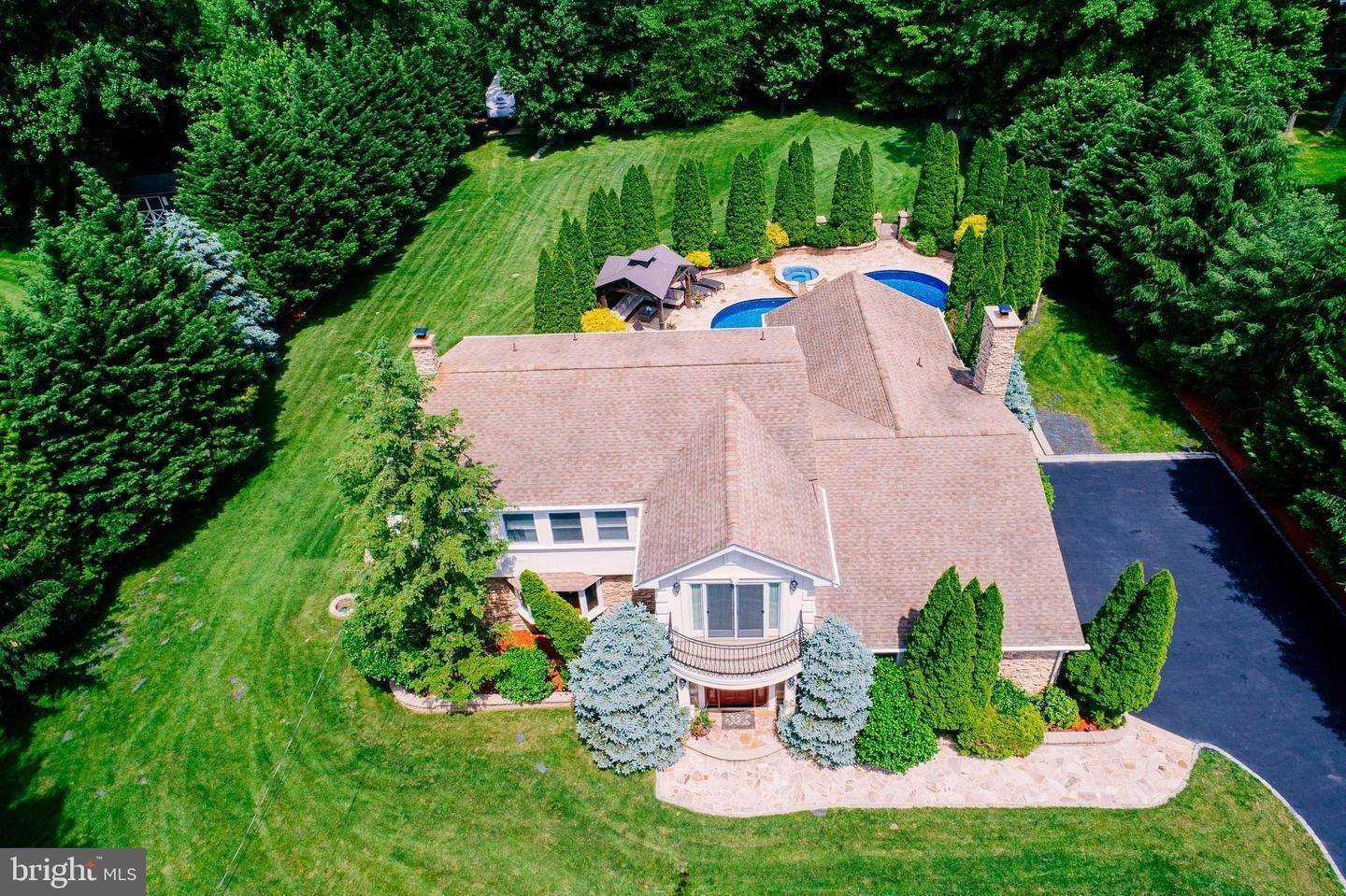 住宅 為 出售 在 2135 PIONEER Road Hatboro, 賓夕法尼亞州 19040 美國