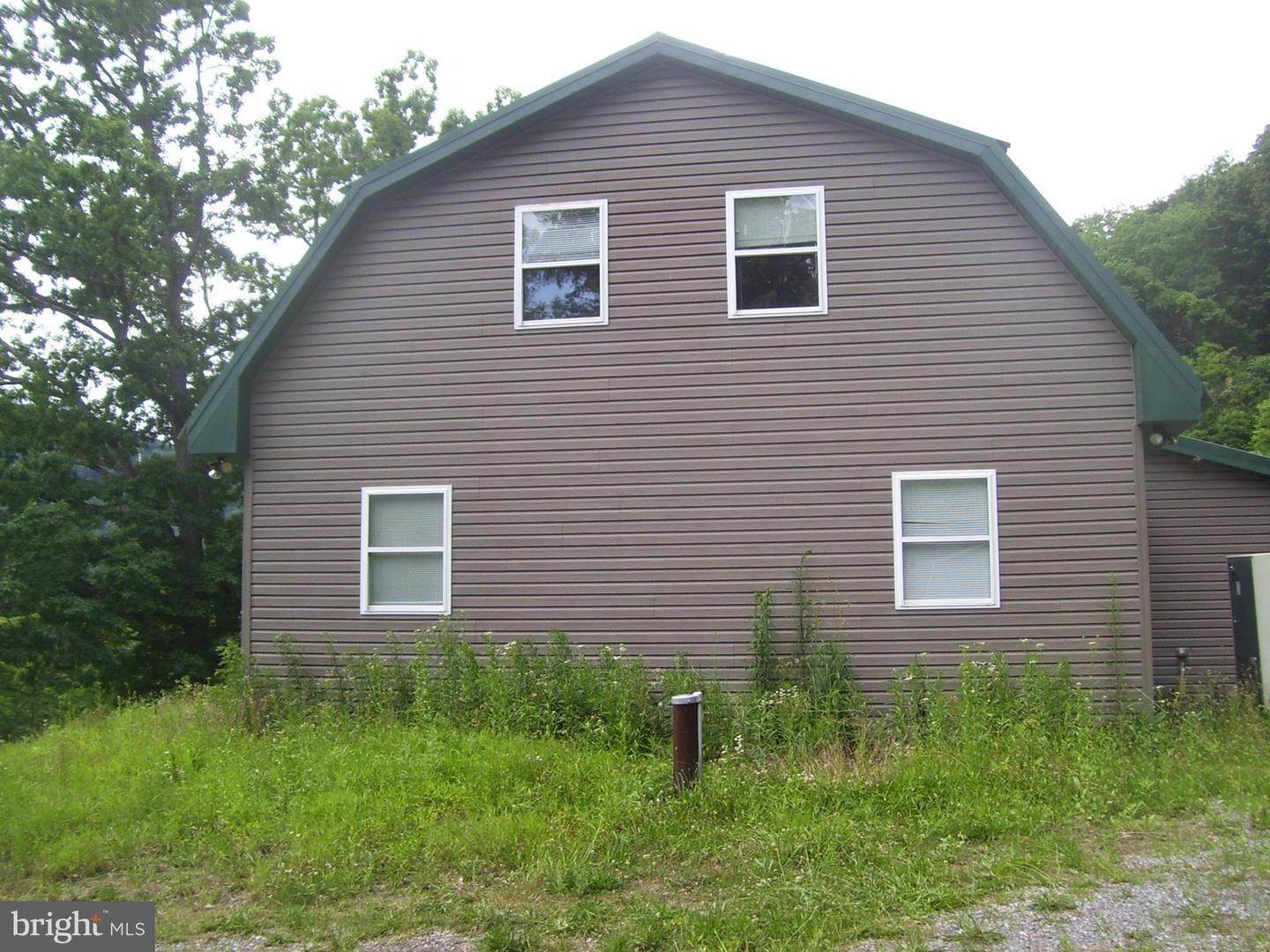 6. Residential for Sale at 1 BERNARDS Lane Hyndman, Pennsylvania 15545 United States