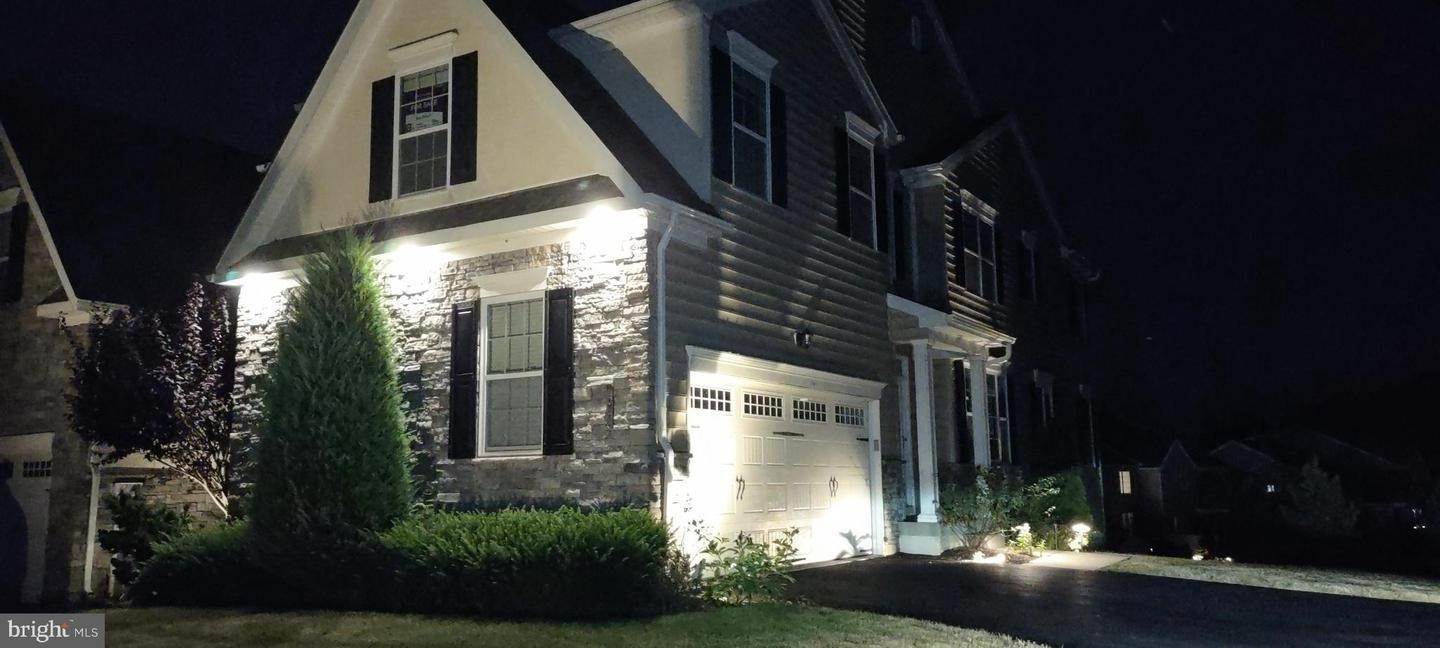5. Residential for Sale at 1011 THORNDALE Drive Lansdale, Pennsylvania 19446 United States