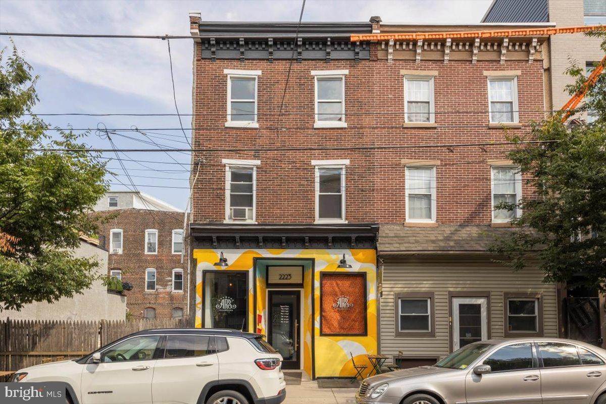 6. Commercial for Sale at 2223 FRANKFORD Avenue Philadelphia, Pennsylvania 19125 United States