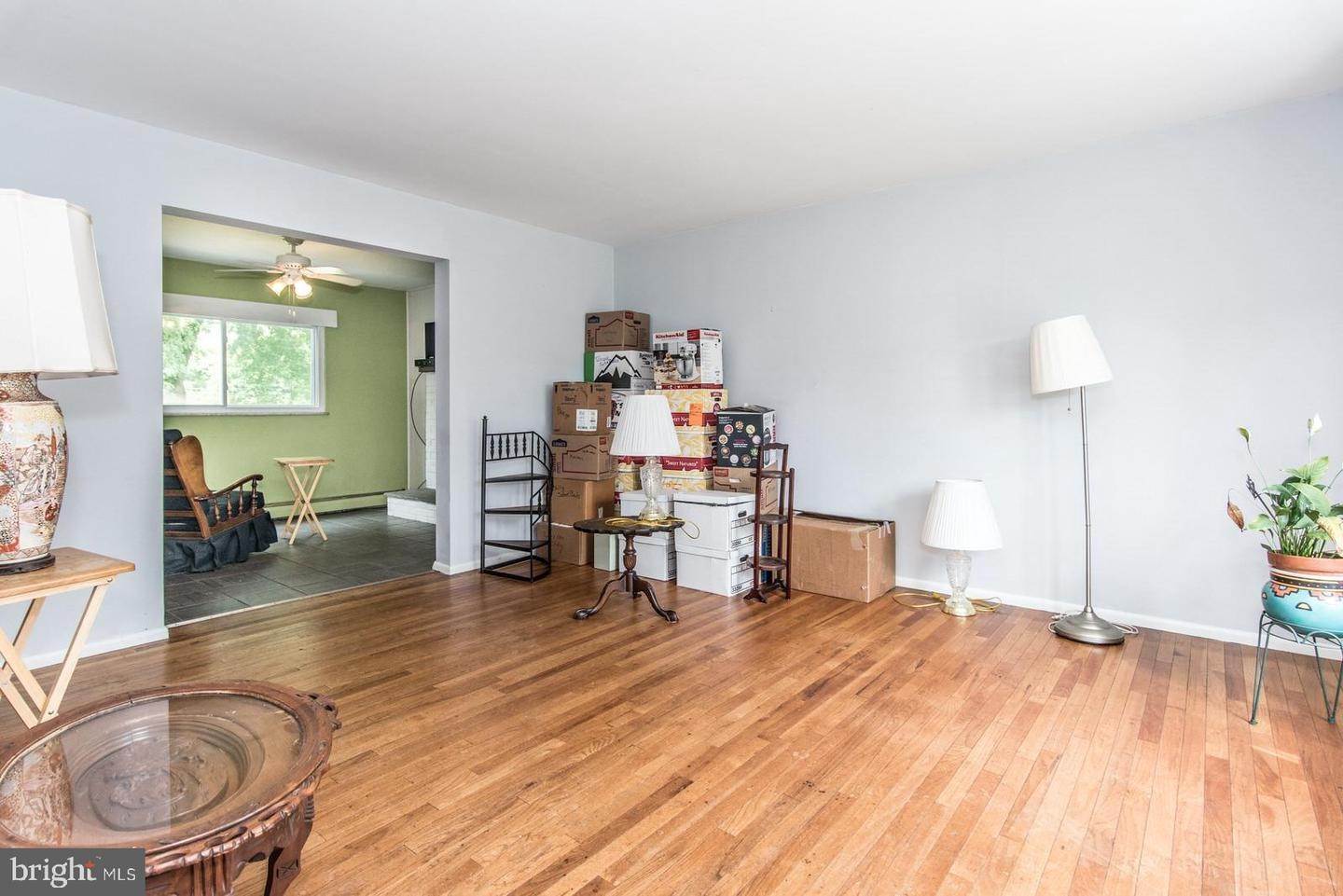11. Residential for Sale at 754 E HAVERFORD Road Bryn Mawr, Pennsylvania 19010 United States