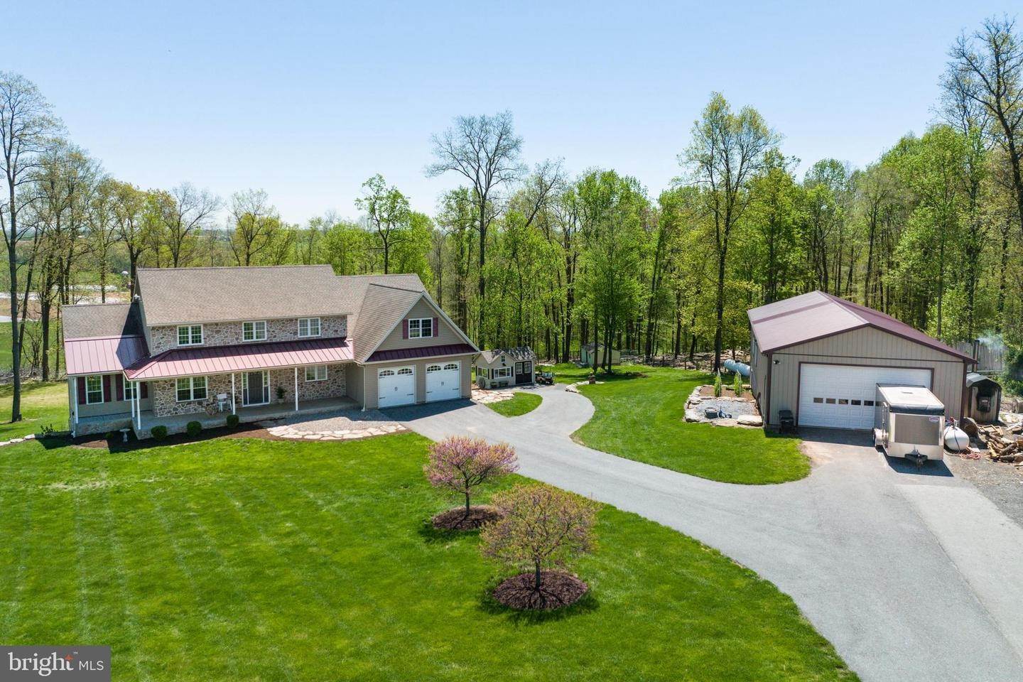 1. Farm for Sale at 12 KING FARM Road Holtwood, Pennsylvania 17532 United States