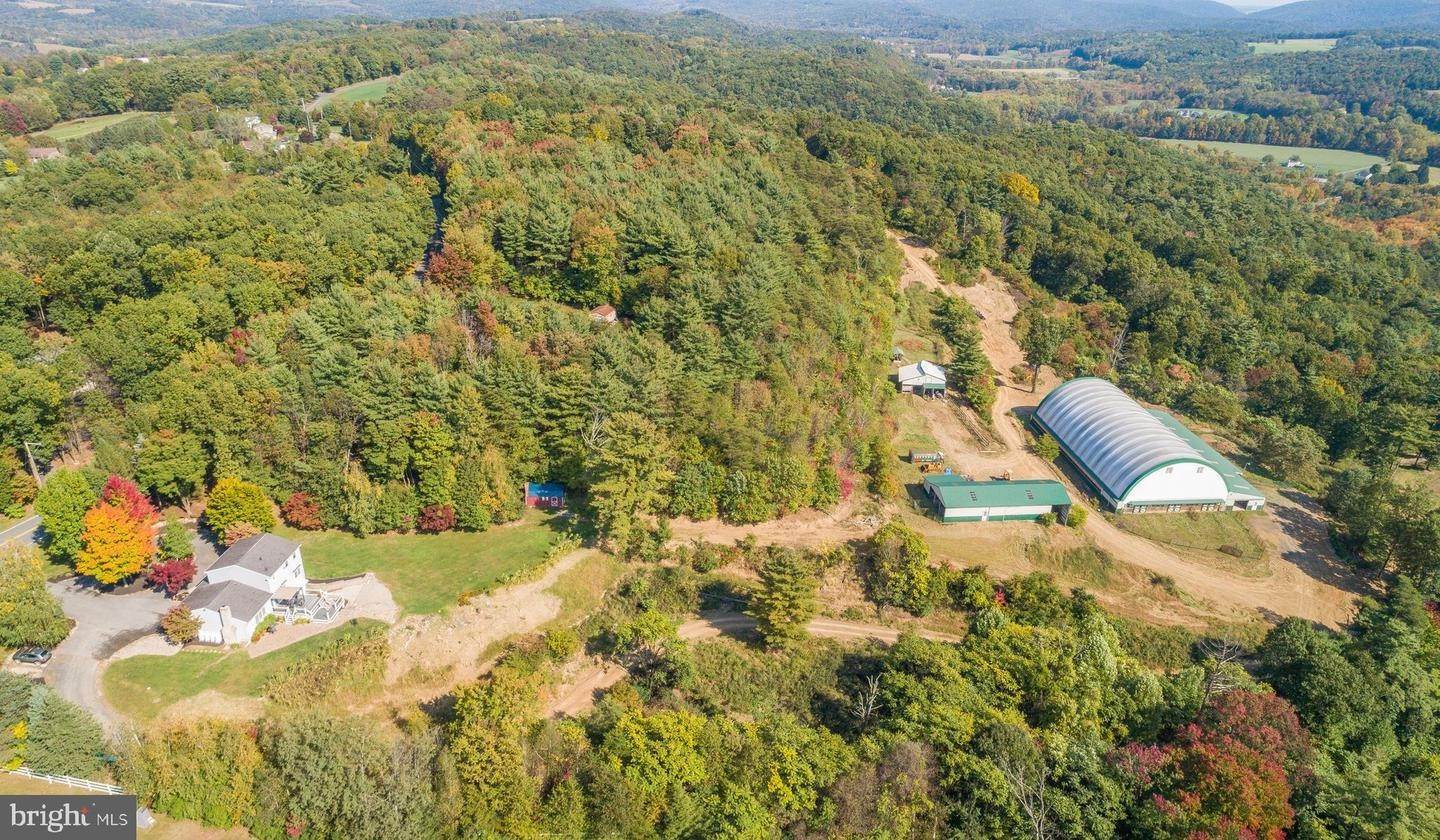 Residential for Sale at 1480 SUMMER HILL Road Auburn, Pennsylvania 17922 United States