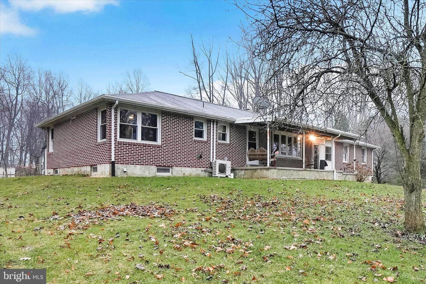 3. Residential for Sale at 1840 TURNPIKE Road Elizabethtown, Pennsylvania 17022 United States