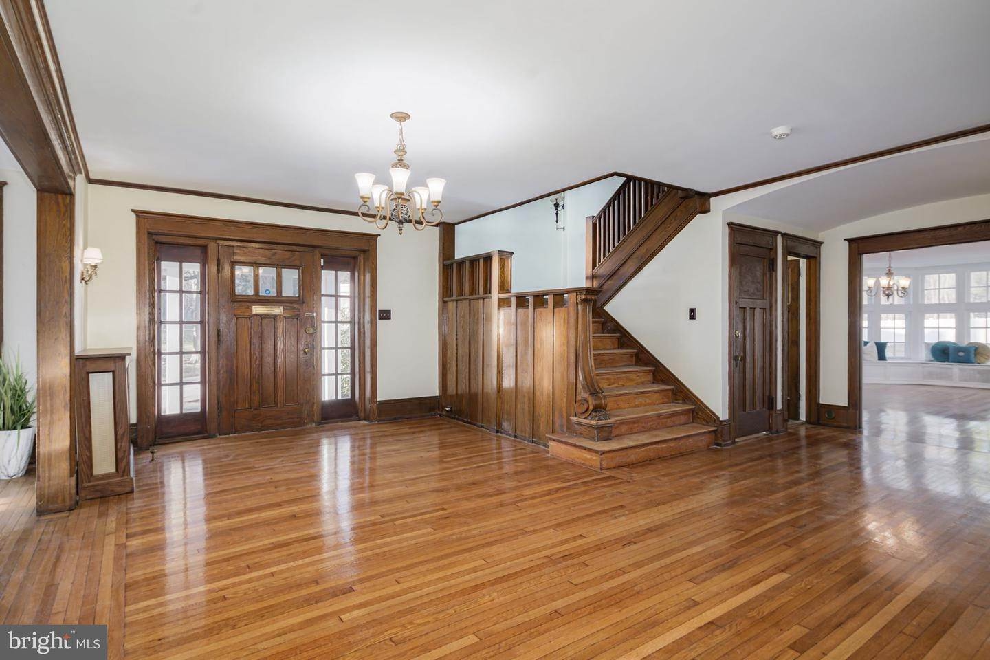 7. Residential for Sale at 1209 LENOX Road Jenkintown, Pennsylvania 19046 United States