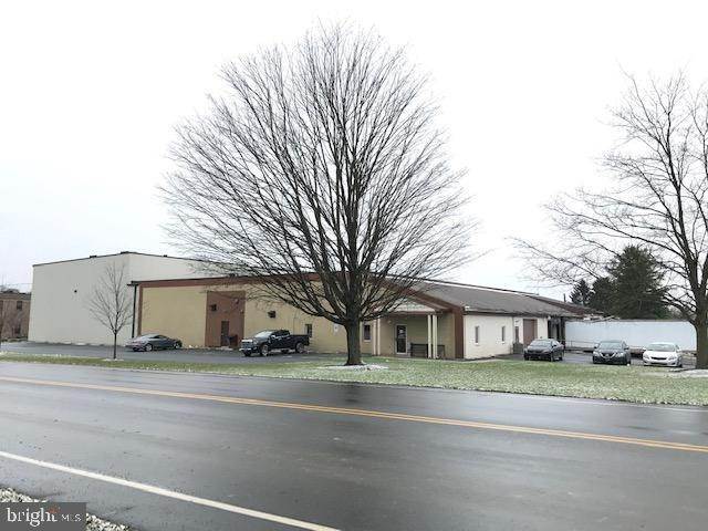 Commercial for Sale at 1140 ENTERPRISE Road East Petersburg, Pennsylvania 17520 United States