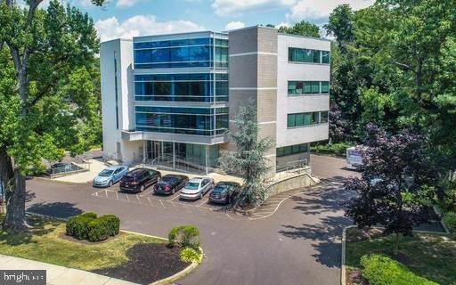 Commercial for Sale at 1021 OLD YORK Road Abington, Pennsylvania 19001 United States