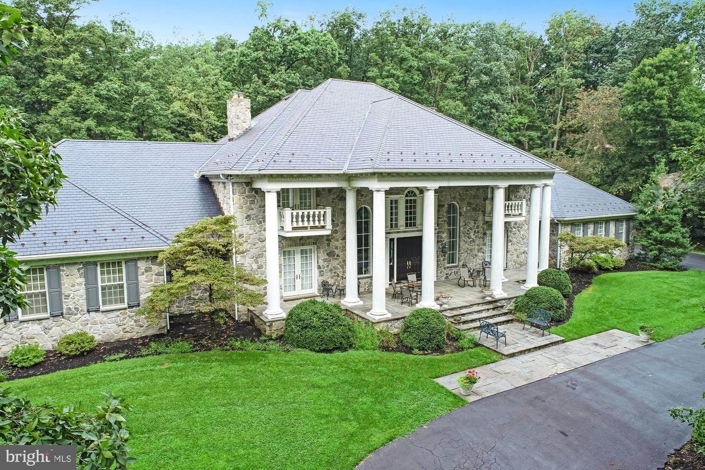 Residential for Sale at 2339 DEININGER Road York, Pennsylvania 17406 United States