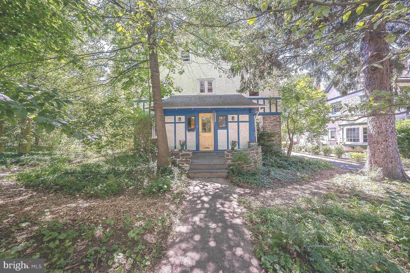 5. Residential for Sale at 332 KENT Road Bala Cynwyd, Pennsylvania 19004 United States