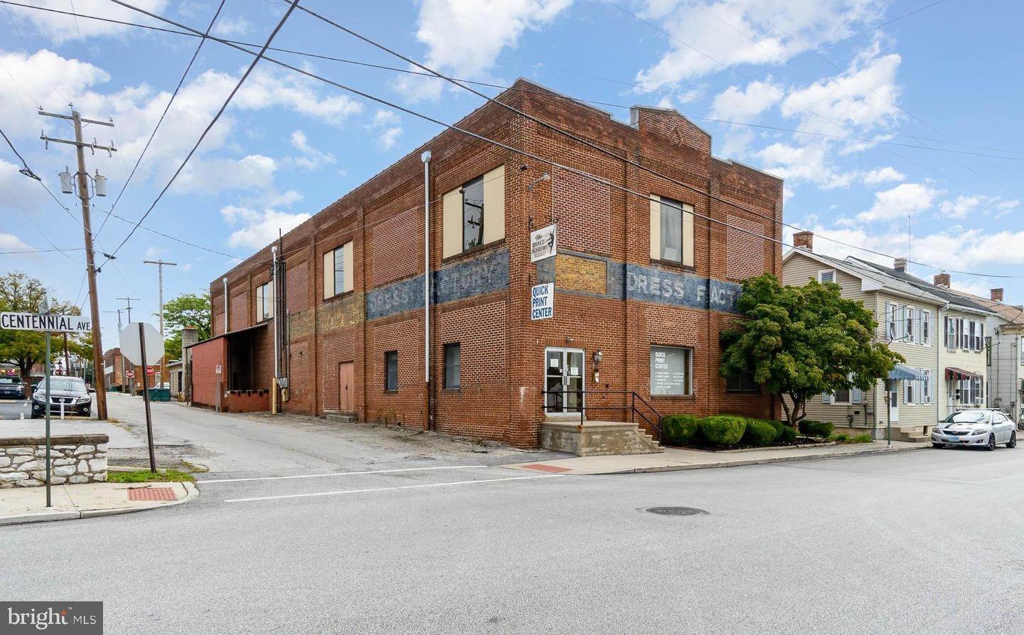 Commercial for Sale at 18 CENTENNIAL Avenue Hanover, Pennsylvania 17331 United States