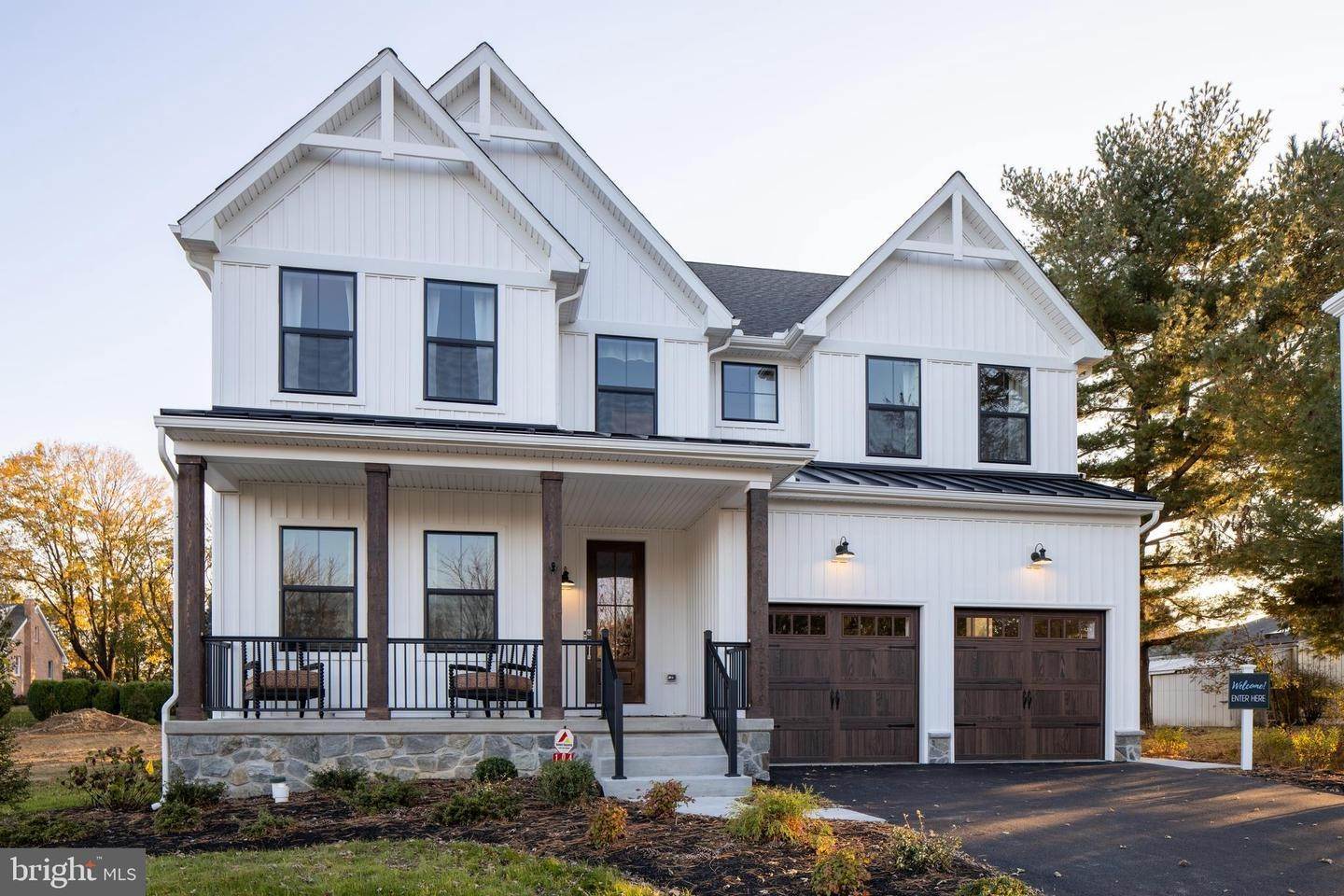住宅 為 出售 在 222 FREYS RD #COVINGTON Elizabethtown, 賓夕法尼亞州 17022 美國