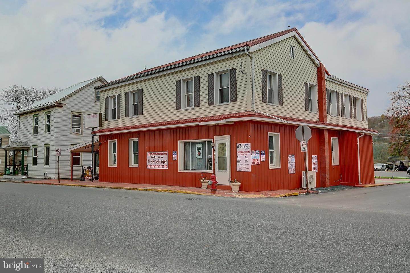 Commercial for Sale at 101 E MARKET Street Freeburg, Pennsylvania 17827 United States