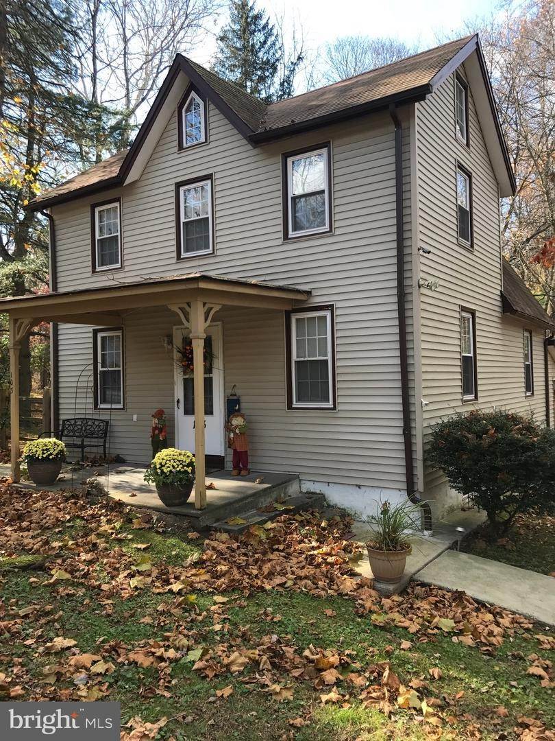 住宅 为 销售 在 103 VALLEYBROOK Road Glen Mills, 宾夕法尼亚州 19342 美国