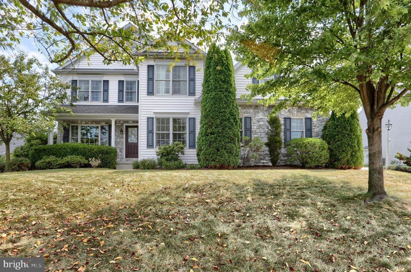 住宅 為 出售 在 104 BLUE JAY WAY Hummelstown, 賓夕法尼亞州 17036 美國