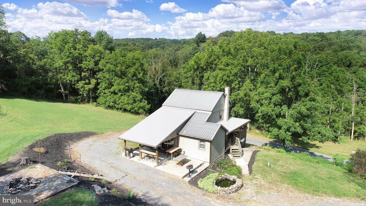 Residential for Sale at 1180 CAMPBELL HOLLOW Road East Waterford, Pennsylvania 17021 United States