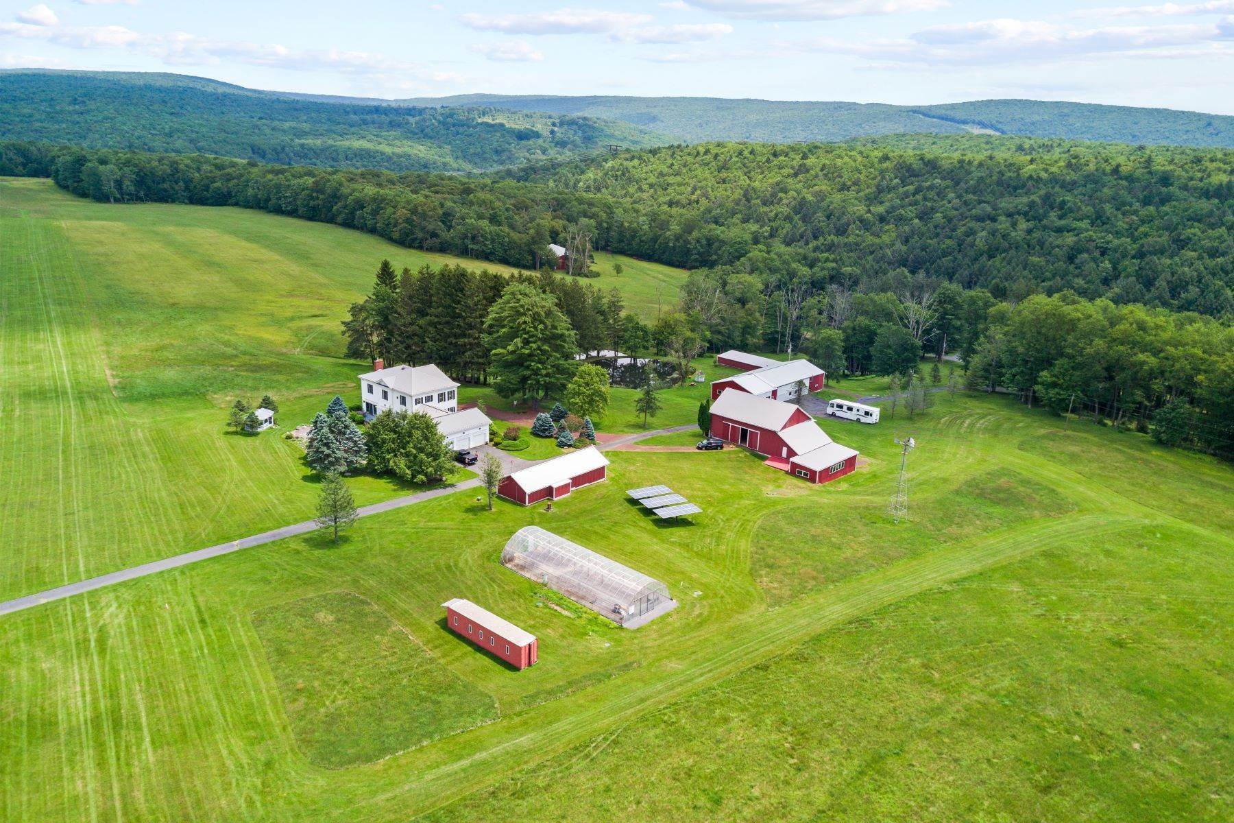 Property for Sale at 207 Saw Mill Road Weatherly, Pennsylvania 18255 United States